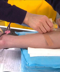 ����������Ѫվ�漱��Ԥ�ƽ�ȫ��ѪҺȱ�ڽ��ﵽǧ����Ѫ����