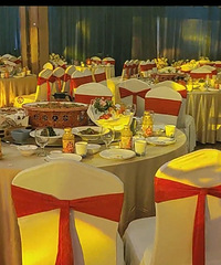 ������Ļ����˰ھ�ϯ��