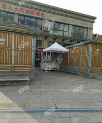 �²ۣ���ѵĺ��������������� �շѵĺ����ȴ���ų��ӣ�