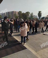 ��������ô���� �쵼����զ���?��Ȼ�������