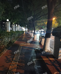 �ܱ�ҹ�������ָֻ��ˣ�ԼŮͬ��һ���䡣