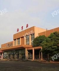 42�ڣ�������·����վ��������̧�����칤���������м��������