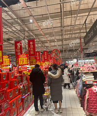 ���󷢺����ְ�������ǰ��Ȼ�����˶�..