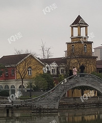 �����һ���蹫���̵���Ȼ������С�Ŷ��޹�