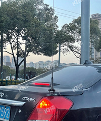 ����գ�����·��������װ�˸�Լ1�׳������ߣ�������ɶ�ģ�