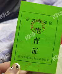 ������1998�������һϵ�����ϣ�����������У�