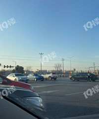 �Ƕ�·�����ˣ�������߷�վ��4������ָ�ӳ�����