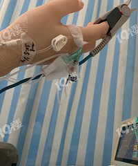 ǳǳ��¼�ڼ��˸���Ժ�ĸ�ǻ����������ʹ��������������¶���