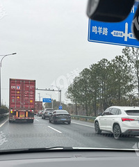 ���˶Ի�����������������д����ػ������� �⻦�Ƴ���ʲô��