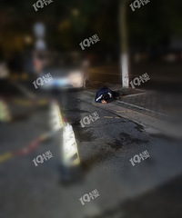 ��ҹһ�˵��� һ�����ڹ�������������˯���˱Ƕ����ľ�ζ��