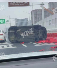 ���˸߼ܽ��糬�µġ�������ס�������·���ѵ������󷭳���