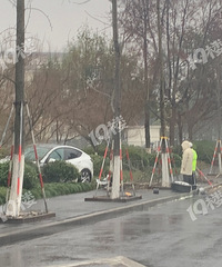 ������˹��������·�����¹ʣ����ֶ����ˣ���������ײ���ˡ�