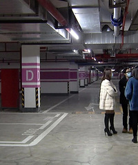 ��ҵ�ĳ�ߵ�С��ͣ�����ѣ���3��ǰ������ķ��ӻ�Ҫ�ߺ��ŵġ�