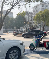 �����������ͣ�������¶�����Ԣ���湫԰��ͯ�����ͣ����