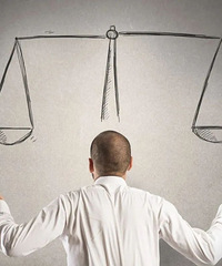 �����������ͥ ����ʱ��ĸ��̨���׸�˭��ȥ��������Ȩ��