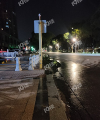 ���ϣ�ʯ����ˮ����������ޱ� ��˵��С����ˮ�ܶ��ˣ�