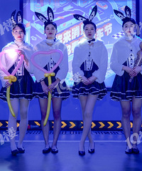 һ��ʼ��˵��չ�����̳�����ͣ���� ���ǲ�����ģ�ֱ����