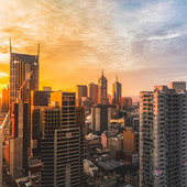 ��300���Ǹ���