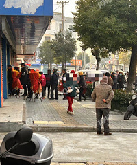 �������µ꿪ҵ����ͼ������Ŷ��켦���������ˡ���Ȼ�ܶ�