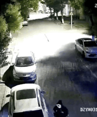 ����ͷ������ͣ��������������������С͵��������Ŷ�ε��֡�