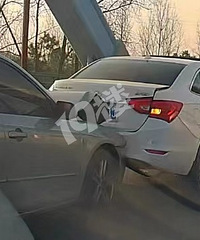 ��߷壬�ٵ�����4��׷β����7���µ����ڡ���