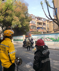 ͻ��������·��ߵ��Ϸ����Ż��ˣ�