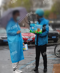 ����װ���������˽�ͷ��С��ð�����ϰ��� �����£�