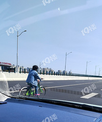 �߼ܾ��ַǻ���������s202·�������� ����һ�����г���