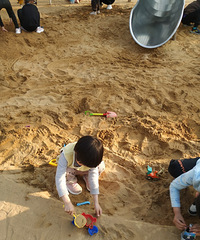 ���ſڵĿڴ���԰����ϧ������һ�������ݶ�û��...