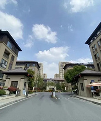 3����2000�״�أ����˶��ַ���ů���������