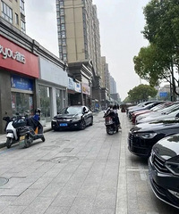 3����2000�״�أ����˶��ַ���ů���������