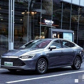 ��������10��ĳ�