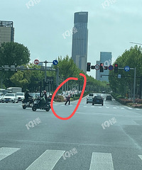 �����������ڵ�������ô���Ҵ���ơ�