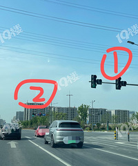 ���˵ĺ��̵Ƶ�����ô����Ϊʲô·��ǰ�����ź��̵�