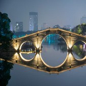 ���Ϻ�֮��Ӱ��һ��