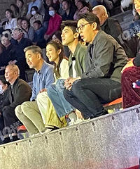 �Ź�����ʦ�����������ڼ����ޣ����������