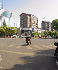 ��ΪĦ���У���ҪΪ��Ħ�����װ�������Խ�����Ǵ���� զ��ģ�