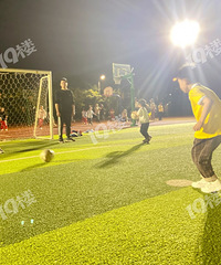 �Ϻ���YYDS������ѧУ�ٳ���������̫�����ˣ����϶����ˣ�