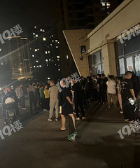 ����ĳС���������Լ��ǡ������ġ���ҵ����˲��ը�ˡ�