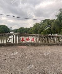 ���������Ҳ����ڶ����������ţ�������ƿ�����е������һ��