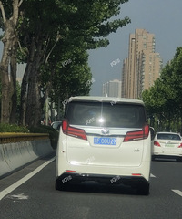 Υ���ٱ����л���·�������� ���򶫷���� ���ﳵ����һ·����