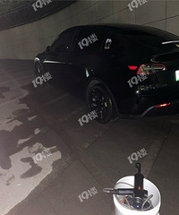 ����һ����ĩ��ҹ�����˺���һ��ϲ��ϴ������