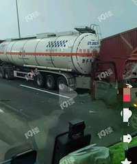 ���գ�����������϶������Ϳ�������ײ����һ����д��Σ��Ʒ��