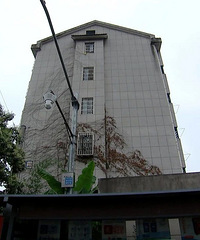 ����ĳС������¥��ɽ����ն����ֲҵ��ŭ�û�мҽ� ���°ܻ�!