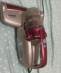 ������������˰�����������ϵ�С���� �ҳ� ͷ��ʲô��