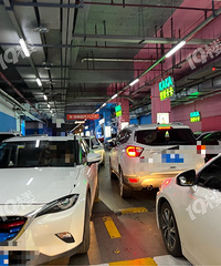 �̳����³���ͣ������ѣ�����8��໹����ô�೵��