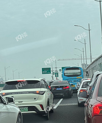 ��ͳ���߷�Ե���������ȫ���Ǹ��߼ܹ���·���������ѵ����£�