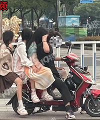 ����������һ������������ӣ����� JK Lolitaȫ���ˣ�