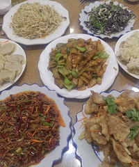 �����˾���ʵ������