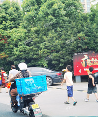 ��λ�ҳ�����Ĵ�...��������ƿ��Ҳ̫Σ���ˣ�����